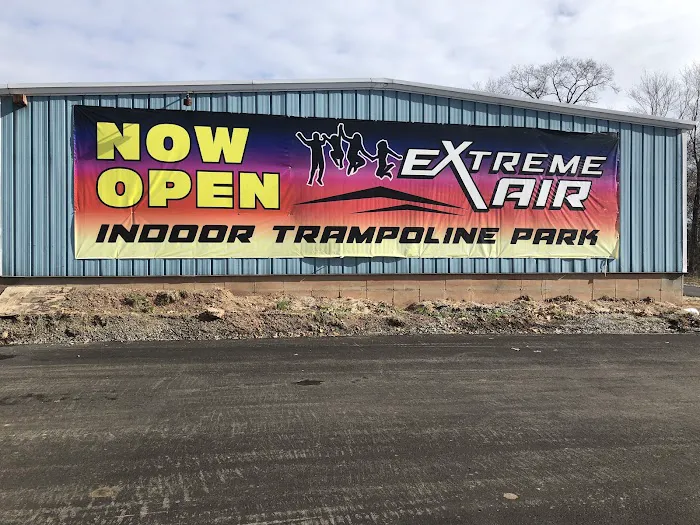 Extreme Air Indoor Trampoline Park 7