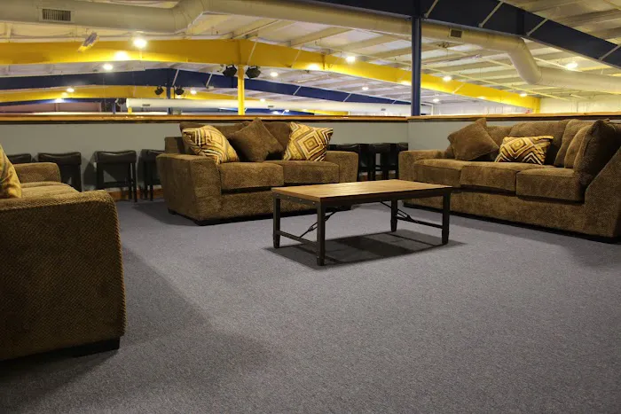 Extreme Air Indoor Trampoline Park 5