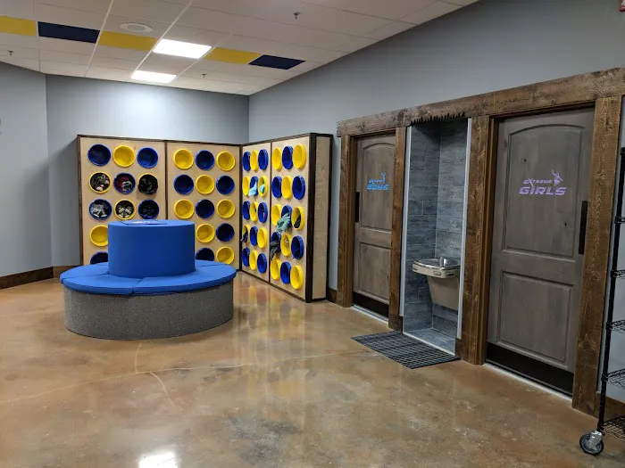 Extreme Air Indoor Trampoline Park 6