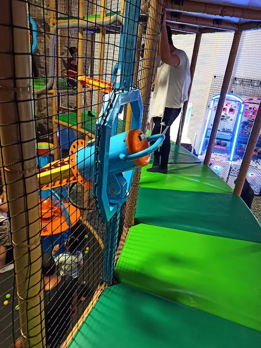Have A Hoot Fun Center 4