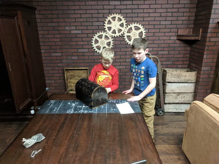 REACT Premium Escape Rooms 4