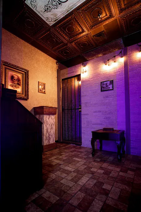 REACT Premium Escape Rooms 6