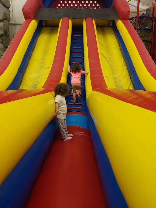 Bouncy houses/Climbing wall 8