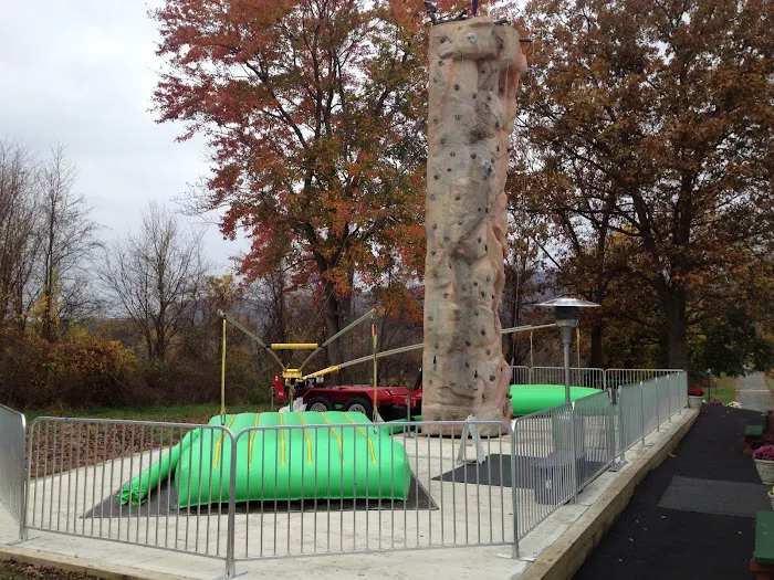 Wood'n Wheel Family Fun Center 6