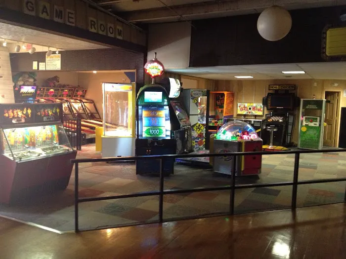 Wood'n Wheel Family Fun Center 7