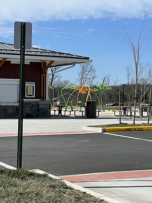 Hal & Berni Hanson Park Splash Pad 0