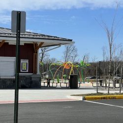 Hal & Berni Hanson Park Splash Pad ico