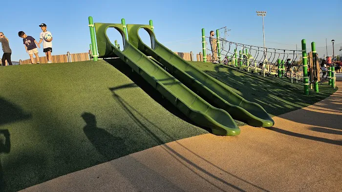 Hal & Berni Hanson Park Splash Pad 1