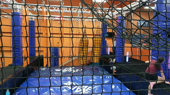 Sky Zone Trampoline Park 4