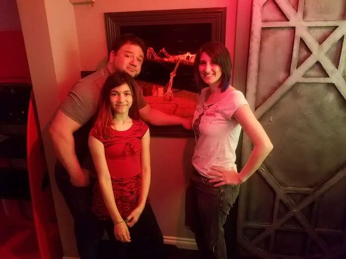 Escapism: Alien Zoo, Malice Manor & Funky Lab Escape Rooms 2