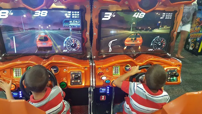 Chuck E. Cheese 2