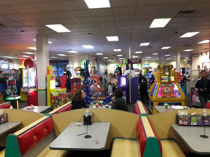 Chuck E. Cheese 3