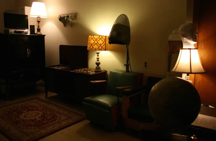 Curious Escape Rooms 0