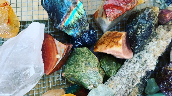 Blue Diamond Gemstone Panning 8