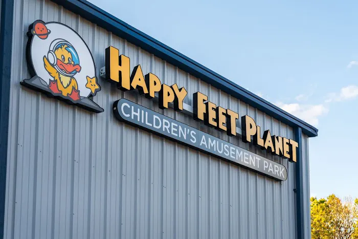 Happy Feet Planet Clayton 7