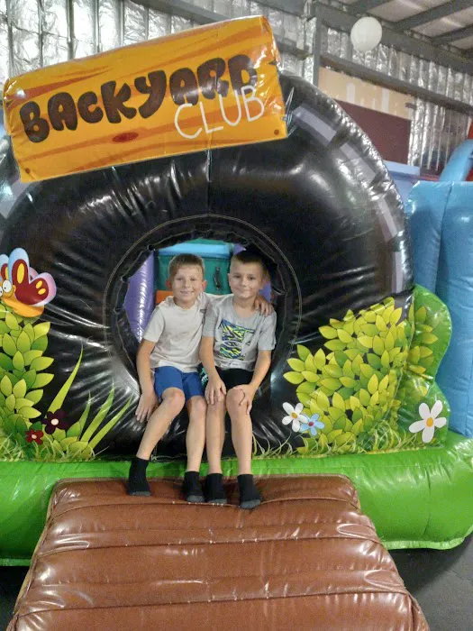 Bungalow Bounce 0