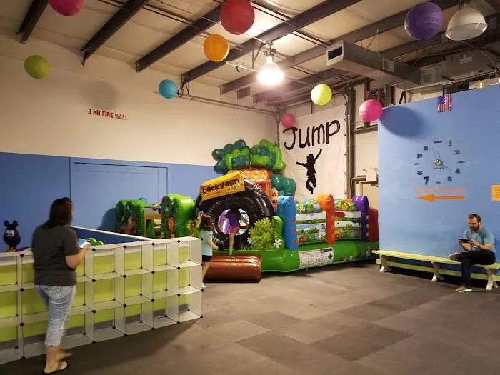 Bungalow Bounce 5
