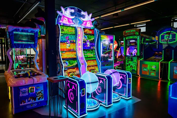 Tap It Social House 1
