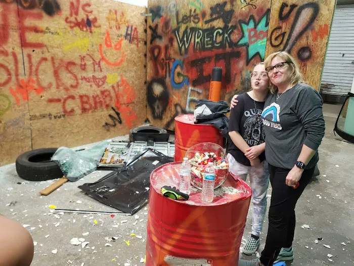 Wreck it Rage Room 4