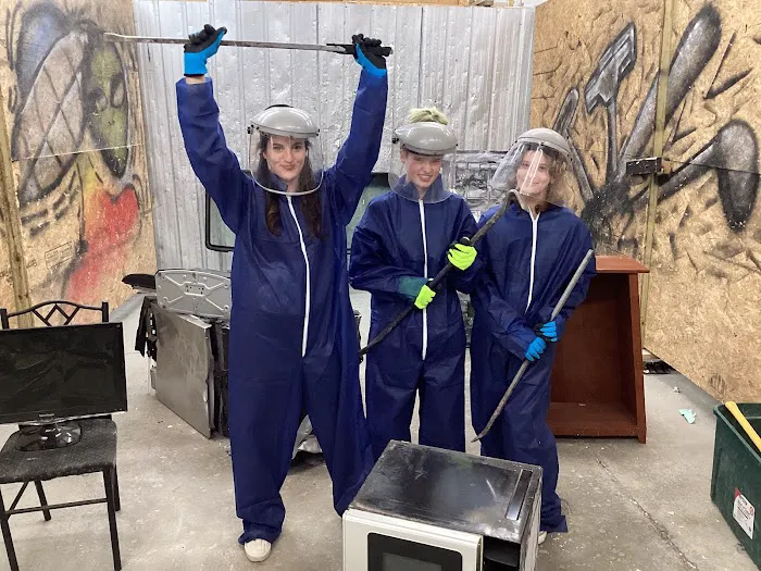 Wreck it Rage Room 8