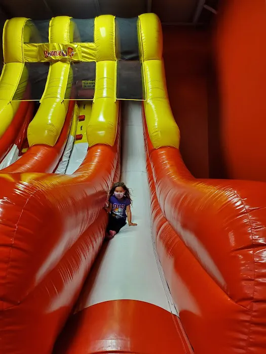 BounceU Omaha Kids Birthdays and More 3