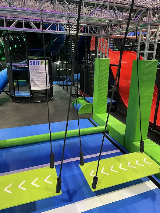 Fly High Woods Cross Trampoline Park 9