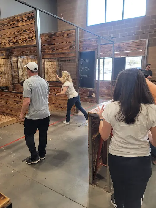 Hatchet Jaxe Axe Throwing 4