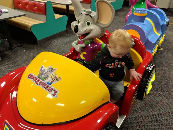 Chuck E. Cheese 3