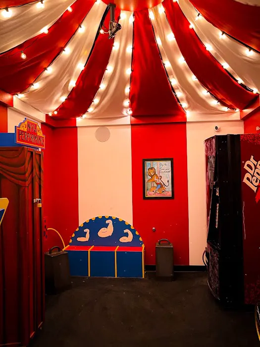 Red Door Escape Room 5