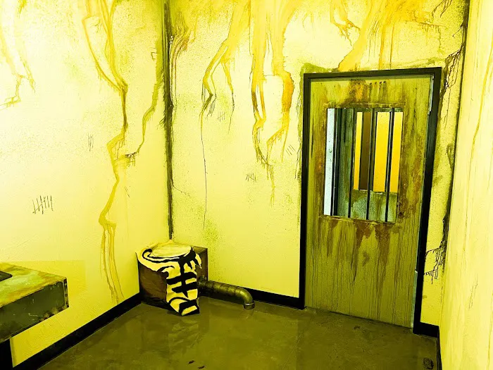 Red Door Escape Room 8