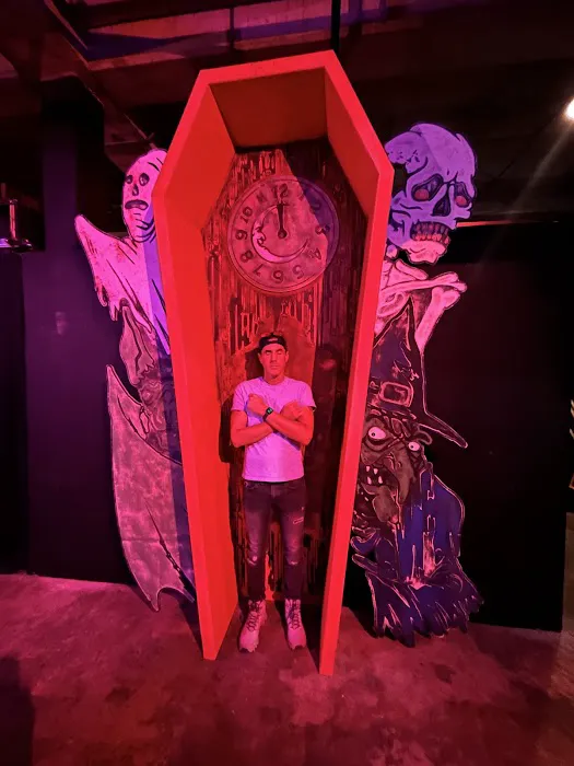 Great Room Escape 8