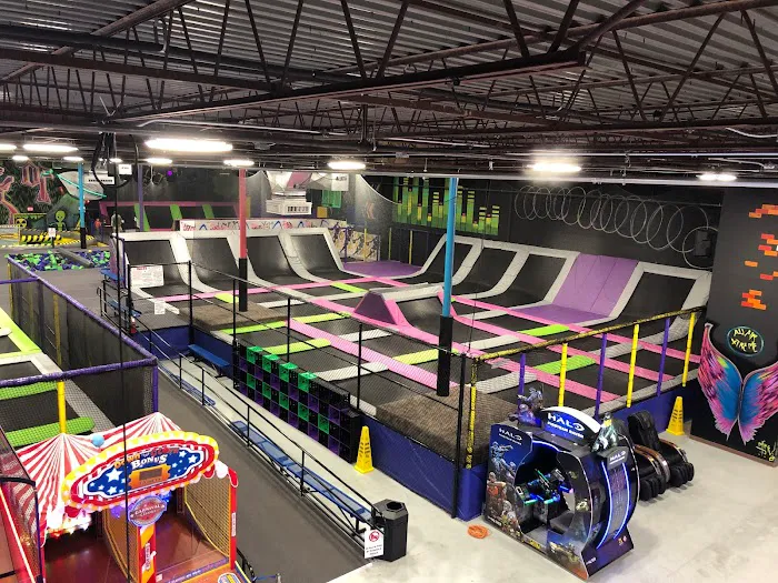 All Air Extreme Trampoline Park 7