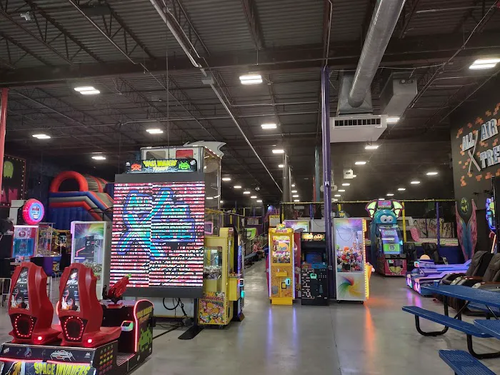 All Air Extreme Trampoline Park 9