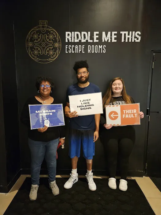 Riddle Me This Escape Rooms 1