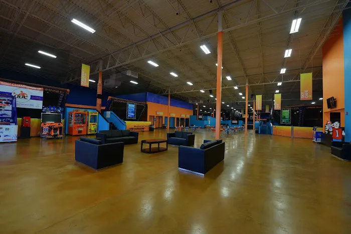 Sky Zone Trampoline Park 3