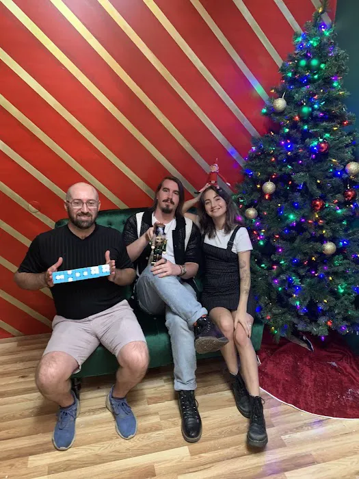 Hidden Gems Escape Room 7