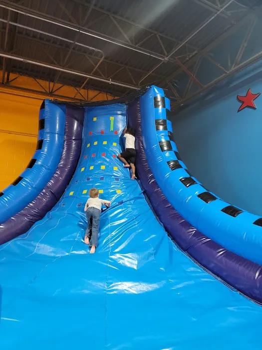 Pump It Up Hanover Kids Birthdays and More 0