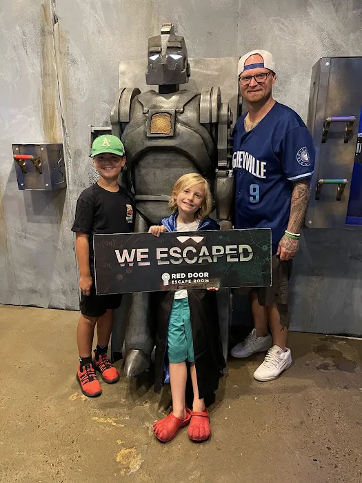 Red Door Escape Room 6