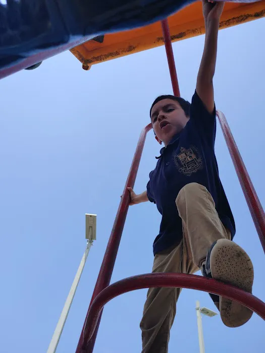 Freddy Gonzalez Memorial Park Splash Playground 8