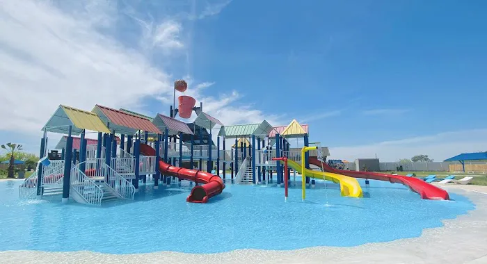 Aqua Planet Waterpark 5