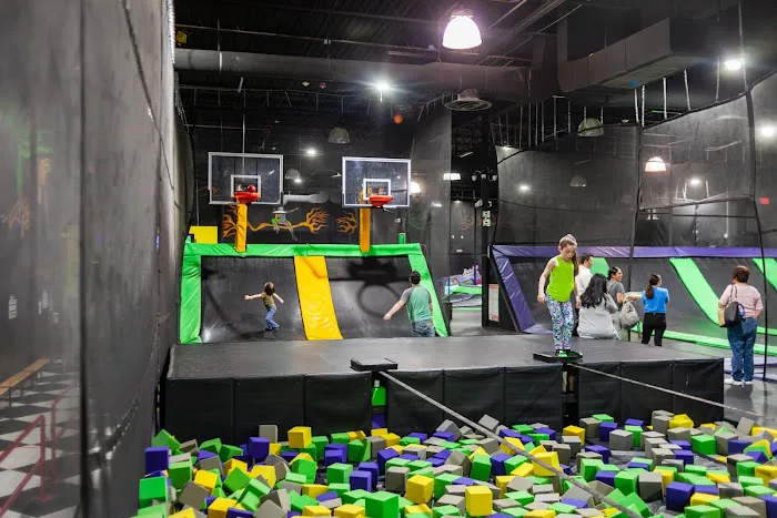 Helium Trampoline Park 2