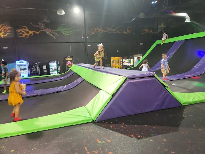 Helium Trampoline Park 6
