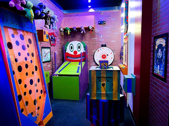 Red Door Escape Room 6