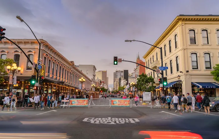 Gaslamp Quarter 2