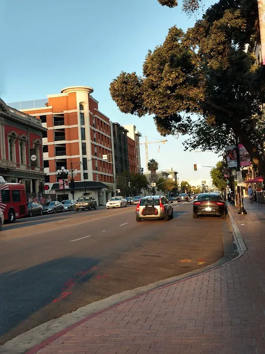 Gaslamp Quarter 9