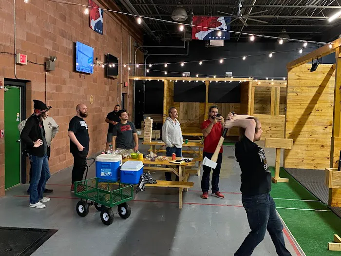 Escape Room Middleburg & Axe Throwing 9