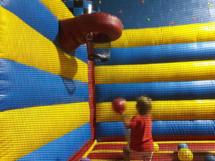 Pump It Up Hartville Kids Birthdays and More 7