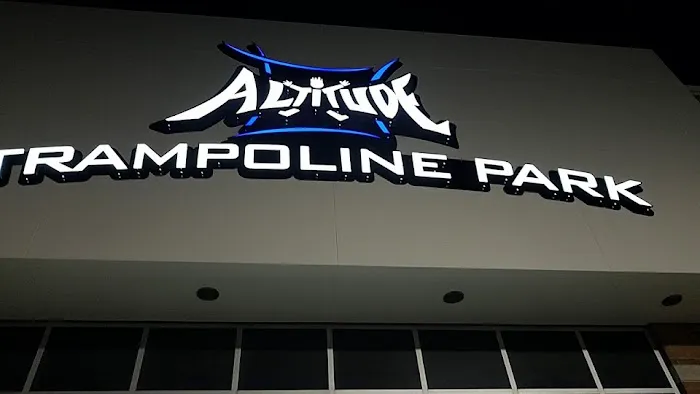 Altitude Trampoline Park 3