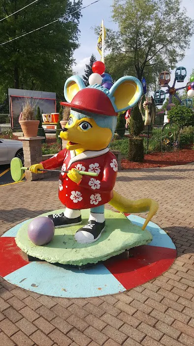 Sluggers & Putters Amusement Park 3