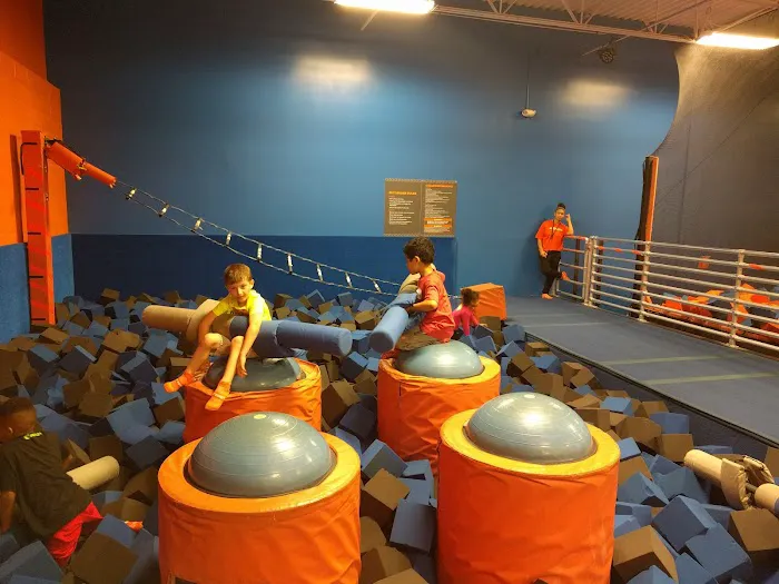 Sky Zone Trampoline Park 3